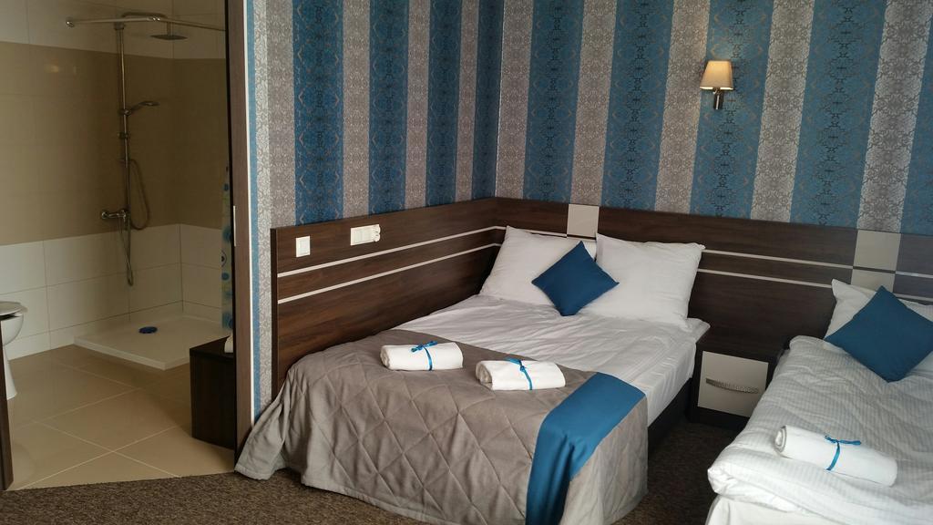 Hotel Impressa Niedrzwica Duża Esterno foto