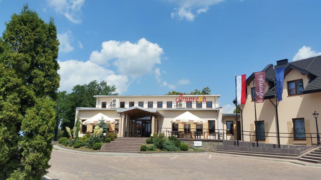 Hotel Impressa Niedrzwica Duża Esterno foto
